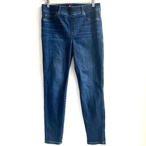 Spanx Ankle Skinny Pull On Jeans Midnight Shade Size Small Style no. 20342R